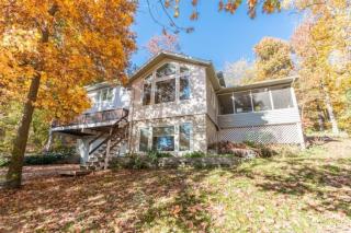 318 Ridge Ave, Ephrata, PA 17522-2556