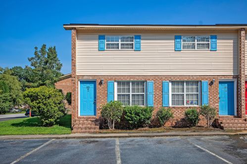 101 Hickory Ln, Ladson, SC 29456-4954