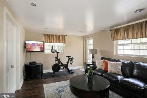 405 Princeton Ave, Wenonah NJ  08090-1647 exterior
