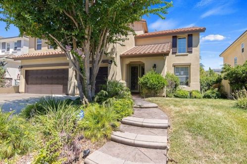 26815 Wyatt Ln, Santa Clarita, CA 91381-1003