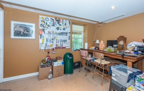 4 Roberts Rd, Dover NJ  07869-3475 exterior