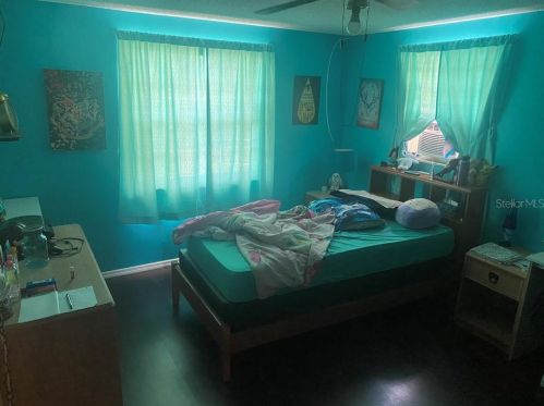 8653 Velvet Dr, Port Richey FL  34668-5538 exterior