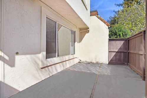 1737 Las Raposas Ct, Santa Rosa CA  95409-3417 exterior