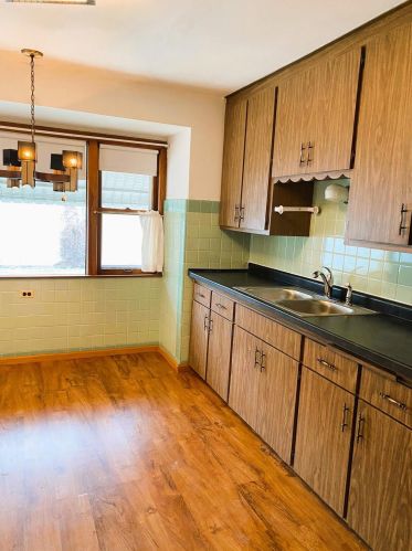 2319 62nd St, Milwaukee WI  53219-2142 exterior