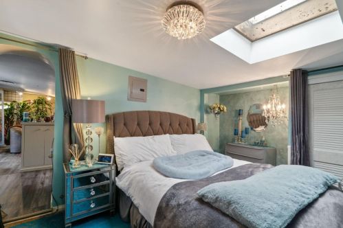 14981 Quito Rd, Saratoga CA  95070-6263 exterior