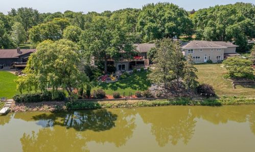 7600 Winnetka Heights Dr, Minneapolis, MN 55427-3553