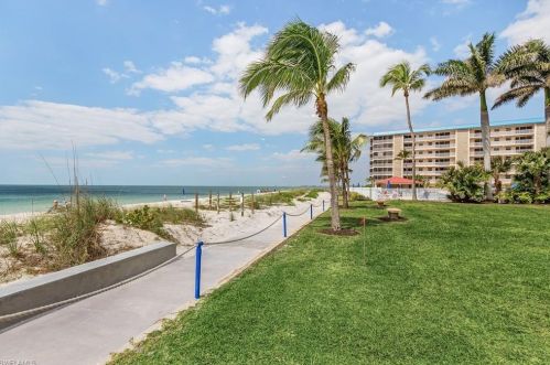25730 Hickory Blvd, Bonita Springs, FL 34134-3600