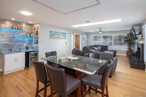 4134 Narragansett Ave, San Diego CA 92107-2619 exterior