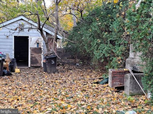 1339 Dekalb St, Norristown PA  19401-3403 exterior