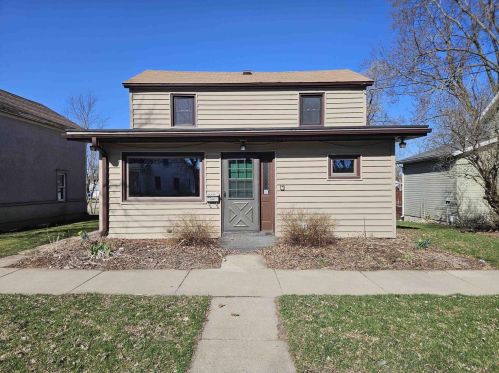 219 Glendale Ave, Tomah, WI 54660-1603