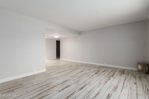 14802 35th Ave, Phoenix AZ 85053-1622 exterior