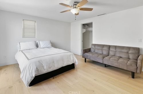 3224 Ocean Dr, Oxnard, CA 93035-4339