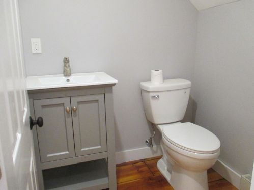 366 Roxbury St, Keene NH  03431-3876 exterior