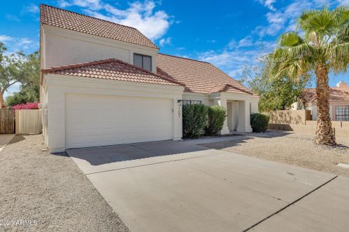 1207 Redfield Rd, Gilbert, AZ 85234-4876