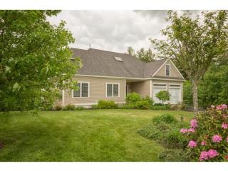 154 Boxwood Ln, Dover, NH 03820-6019