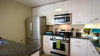 6322 Franklin Ave, Los Angeles CA  90028-5086 exterior