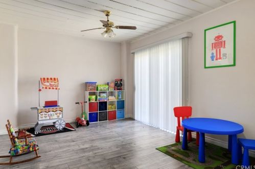 1401 Villa St, Riverside CA 92507-1332 exterior