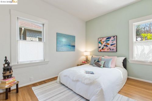 5448 Boyd Ave, Oakland CA  94618-1115 exterior