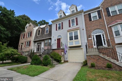 7235 Whitlers Creek Dr, Springfield, VA 22152-3647