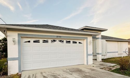 3734 16th St, Lehigh Acres, FL 33971-5144