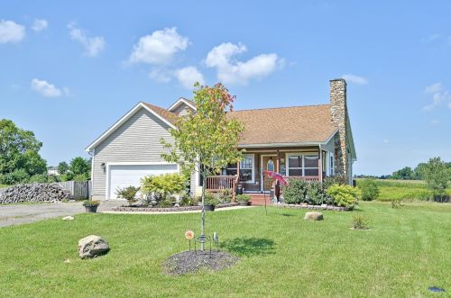470 Treesong Rd, Marengo, OH 43334-8500