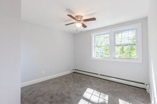 26 Patchogue Rd, Scotts Beach NY  11789-1422 exterior