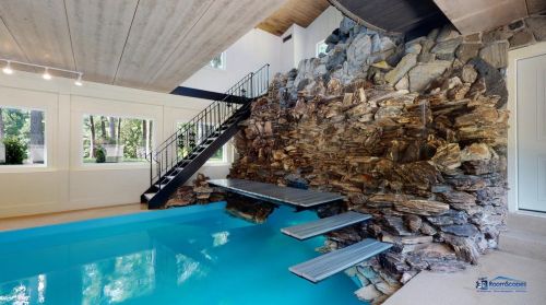 2716 Edgewood Dr, Dyer IN  46311-2309 exterior