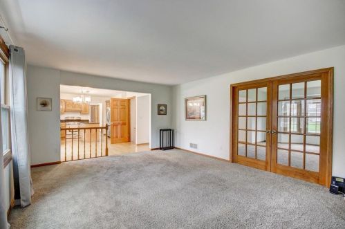 13125 Wade Dr, Waukesha WI  53151-9013 exterior