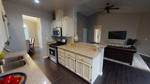21819 Canyon Way, Cape Horn CA  95713-9238 exterior