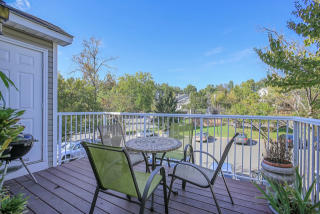 48 Pine Ct, Bedminster, NJ 07921-1628