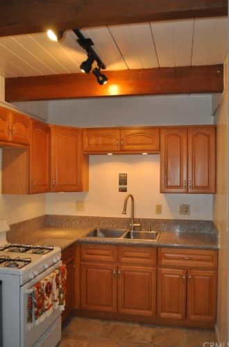 400 Fairway Blvd, Big Bear City, CA 92314-8841