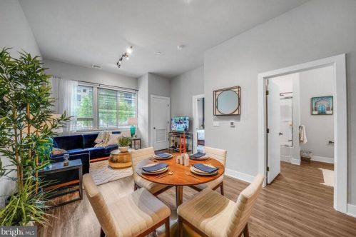 117 Broad St, Lansdale, PA 19446-3815