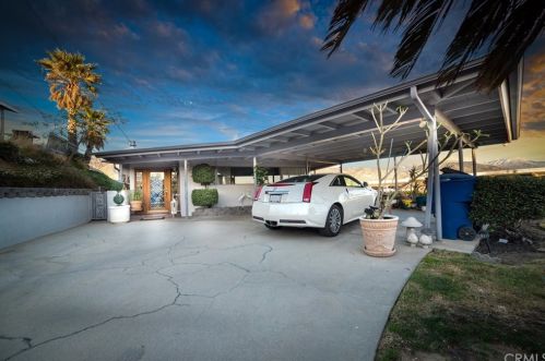 450 Edgerton Dr, San Bernardino, CA 92405-2316