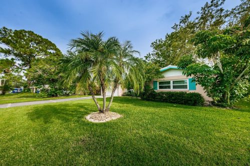 1736 Colorado Ave, Saint Petersburg, FL 33703-5427