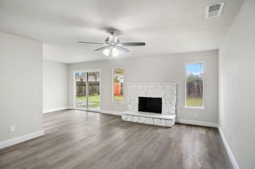 355 Linwood Ave, Turlock CA  95380-6315 exterior