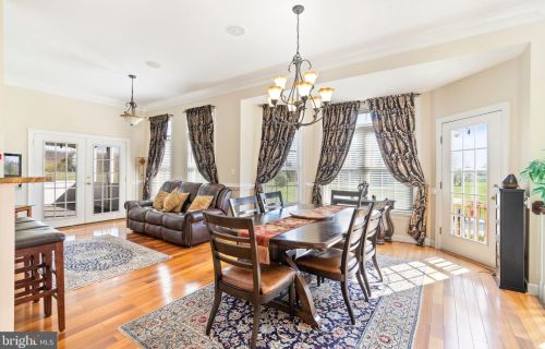 15840 Parnell Ct, Haymarket VA  20169-1667 exterior