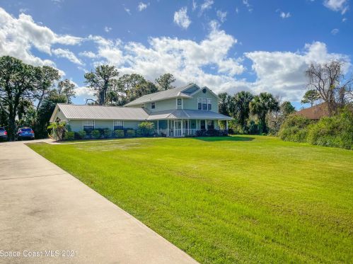 3936 Rambling Acres Dr, Titusville, FL 32796-3644