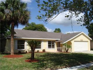 751 California Woods Cir, Orlando, FL 32824-7303