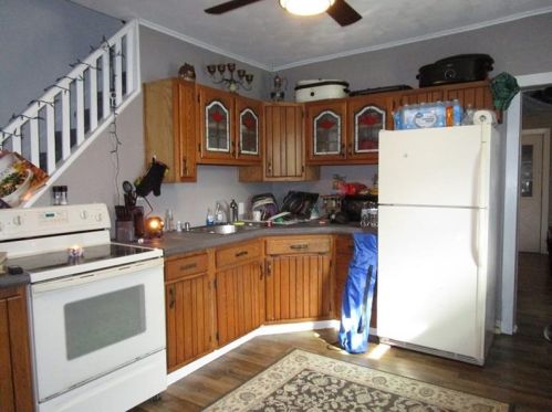 309 Klondike Dr, Latrobe, PA 15650-5194