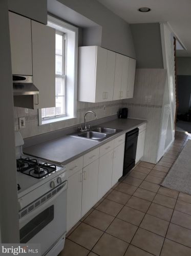 5310 Front St, Philadelphia PA  19120-3228 exterior