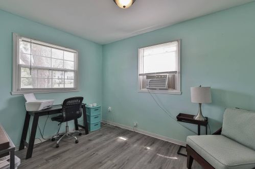 7404 Dixie Hwy, Florence KY  41042-2515 exterior