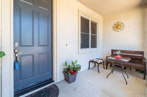 19515 Palomar St, Lake Elsinore CA  92530-6393 exterior