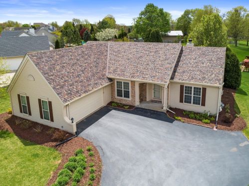 1138 Dana Ln, Waukesha, WI 53189-7873