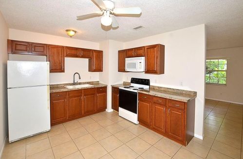 2100 30th Ave, Vero Beach, FL 32960-3020