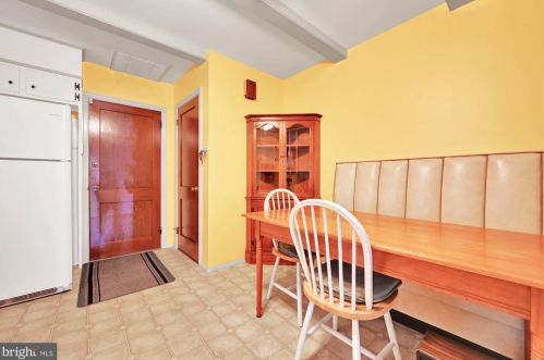 121 Lemon St, Ephrata PA  17522-2313 exterior