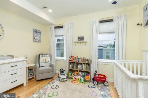 1311 Bouvier St, Philadelphia PA  19146-4702 exterior
