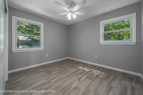 520 Wynnewood Rd, Lacey NJ  08731-1531 exterior