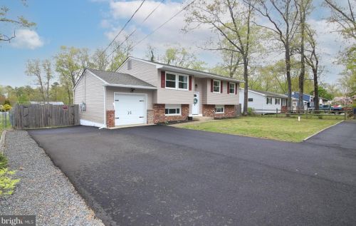 407 California Trl, Browns Mills, NJ 08015-5638