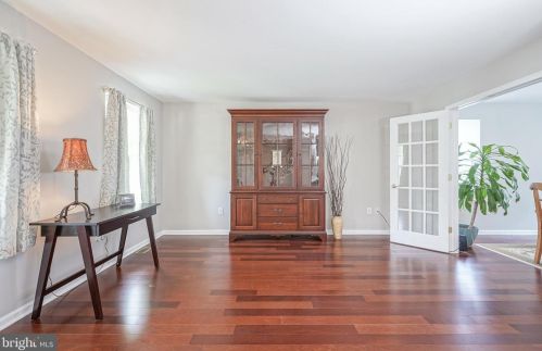 9 Flemish Way, Lumberton Township NJ  08048-4527 exterior