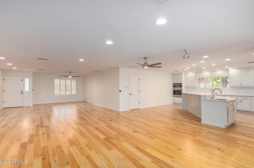 5130 Laurel Ln, Scottsdale AZ  85254-4645 exterior